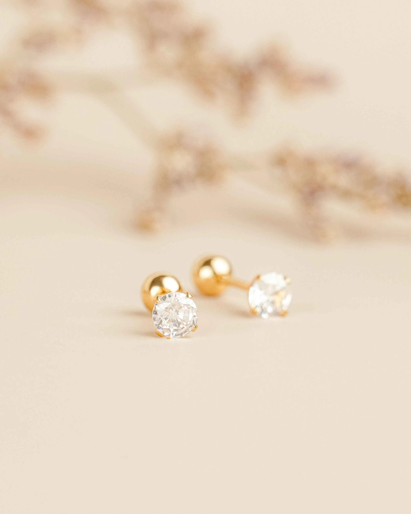 FREE GIFT - Anting Screw Back Round Gold Zirconia