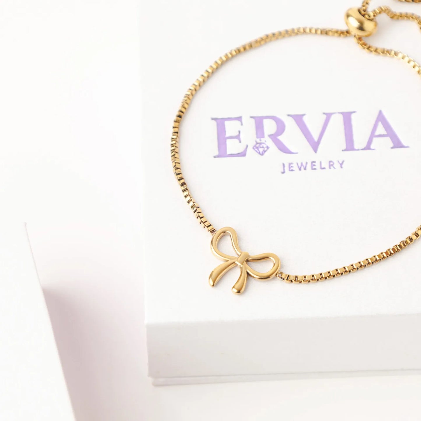 FREE GIFT - Gelang Vievie Gold