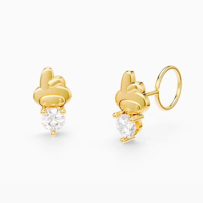 anting anak emas model loop end Daisy Swarovski berbentuk bunga daisy putih dengan pusat kuning hypoallergenic aman untuk kulit sensitif