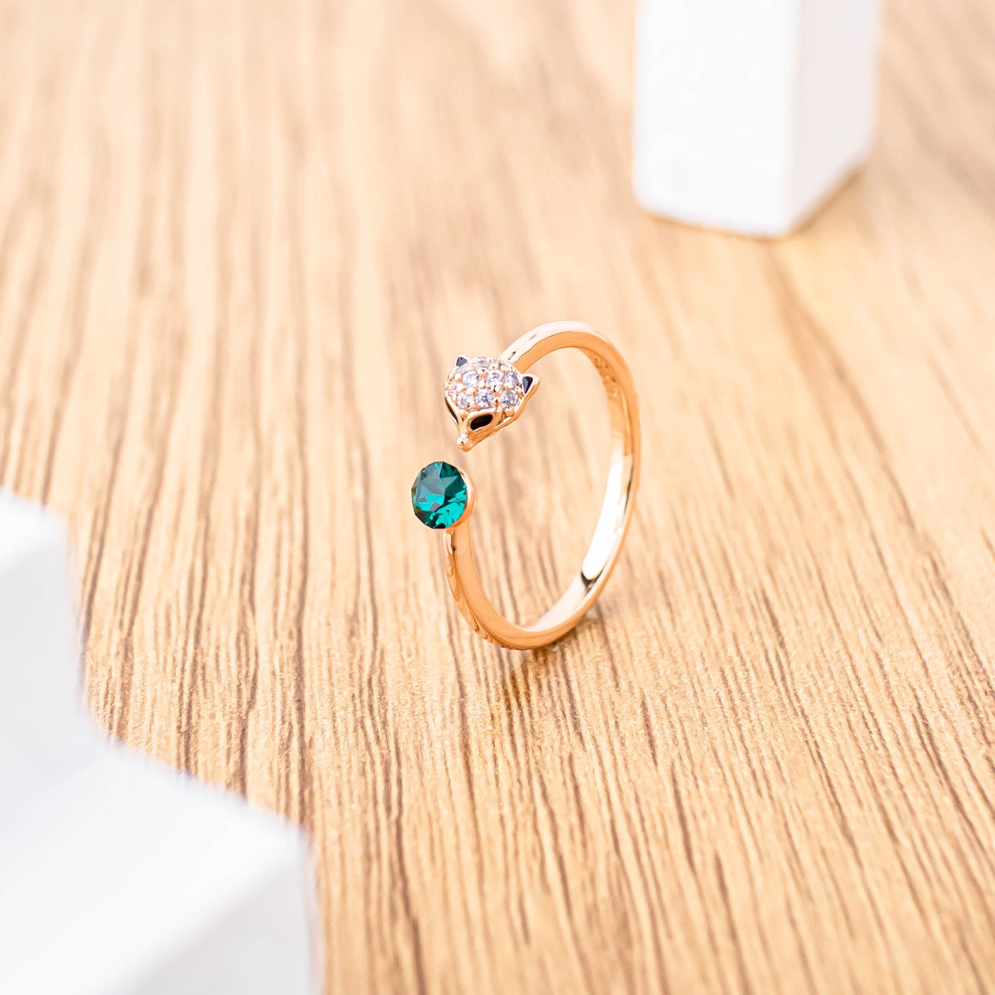 FREE GIFT - Cincin Cruna Rose Gold