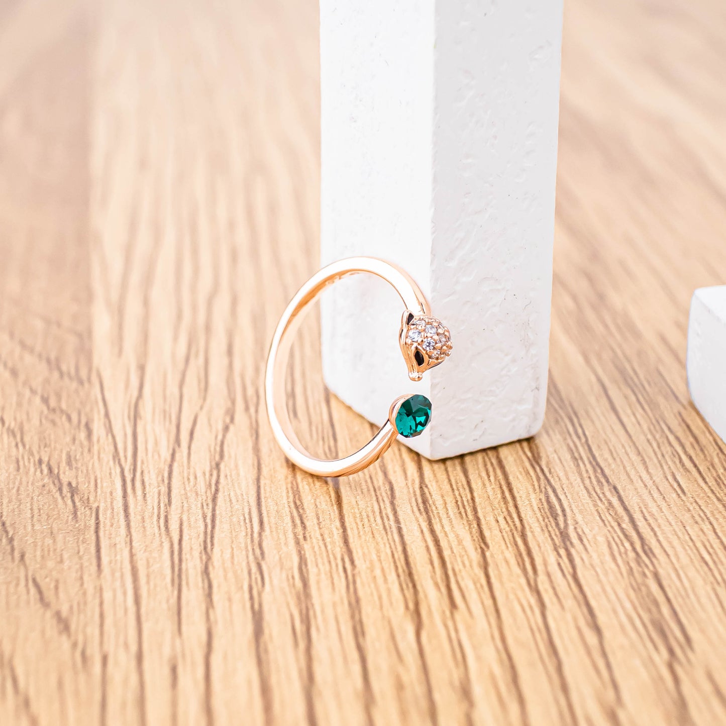 FREE GIFT - Cincin Cruna Rose Gold