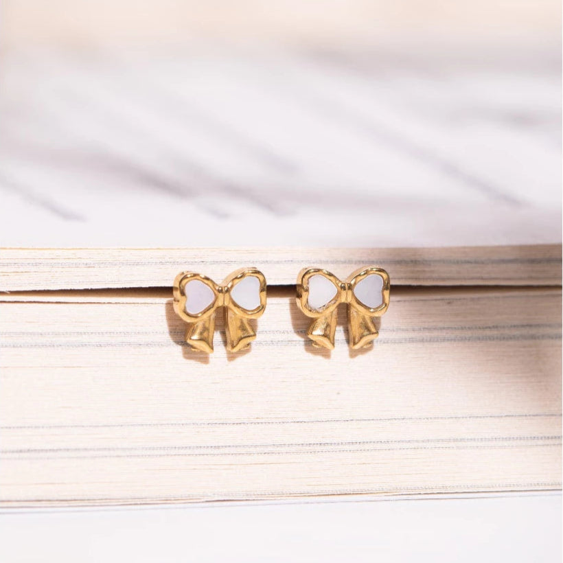 FREE GIFT - Anting Screw Back Ribbon White Gold