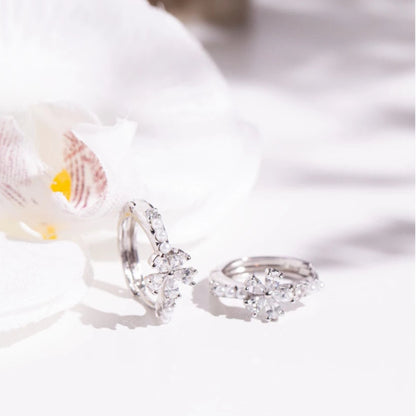 FREE GIFT - Anting Hoop Petal White Gold