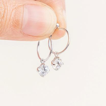 Anting Emas Dewasa Loop Hoop Ilona Swarovski