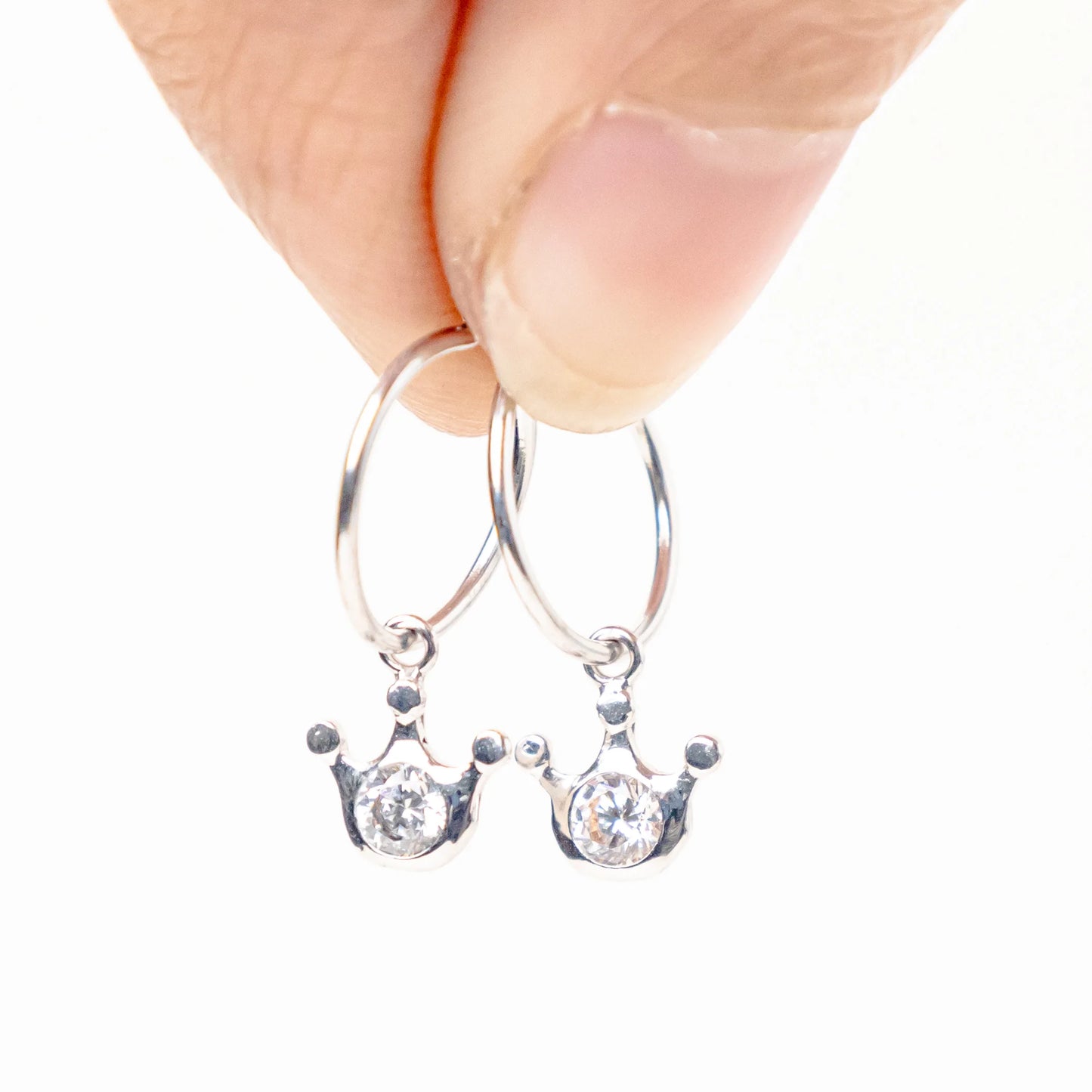 Anting Anak Loop Hoop Queen